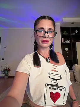 MichelleCara online show from July 27, 5:32 pm