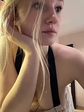 MaydaFoulk online show from February 10, 5:21 am