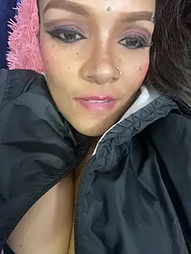 Stefyrossy online show from April 30, 8:57 pm