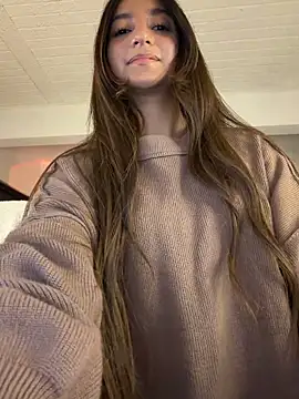 aly golden  online show from March 12, 12:46 am