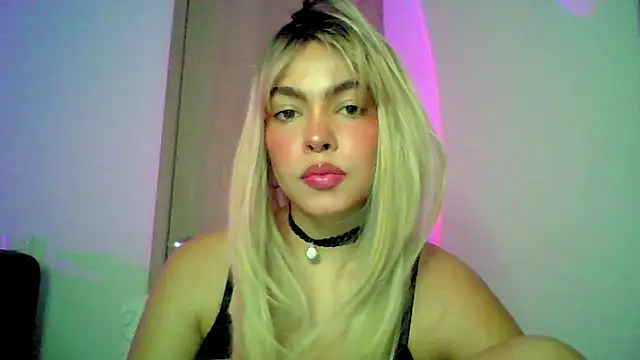 Snapshot of Kiri_Cutee chatting on September 14, 4:54 am Kiri Cutee online show from September 14, 4:54 am