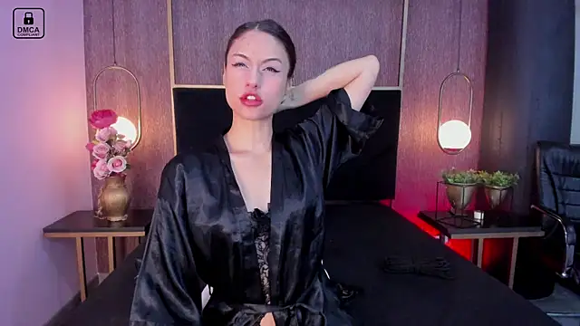 Hannah blepper online show from July 20, 4:52 pm