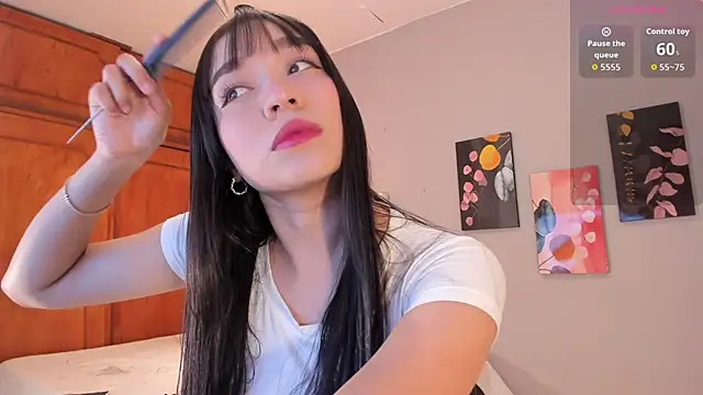 Maia W10 online show from February 9, 12:18 pm