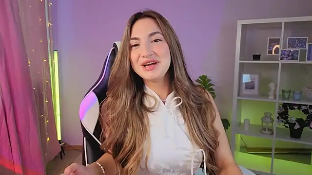 MelissaLovely  online show from July 24, 3:37 am