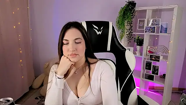 MelissaLovely  online show from October 25, 8:11 am