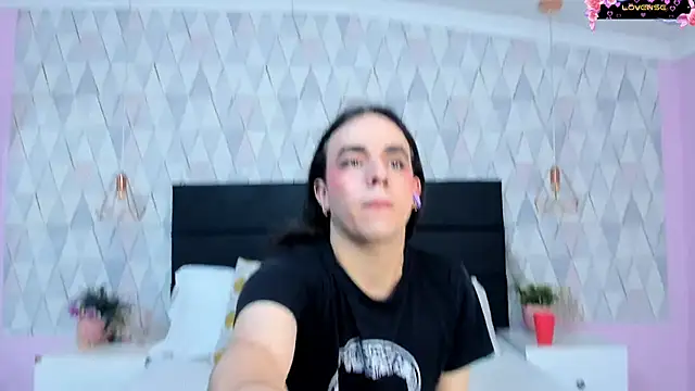 JustinePerry online show from June 17, 3:52 am
