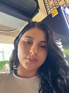 Luu Princess online show from March 16, 6:23 pm