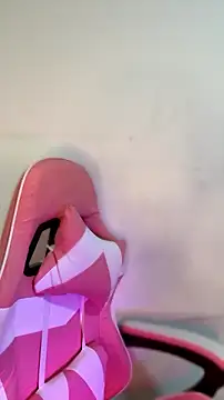 ScarletVelvetX online show from July 28, 3:59 am