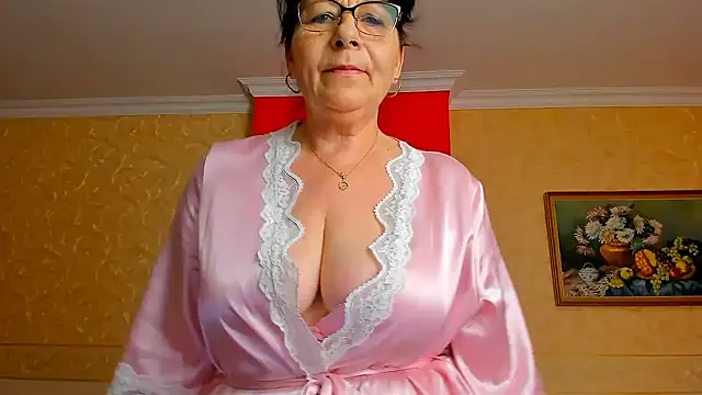 sweetangell69  online show from June 14, 3:52 am