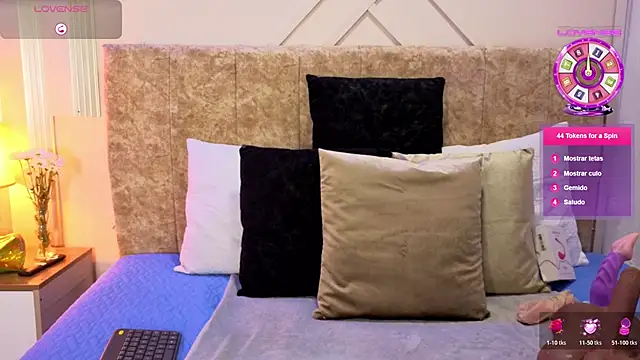 ashley  foxx  online show from March 9, 2:09 pm