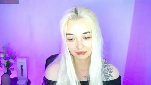 Ashley S online show from July 24, 2:09 am