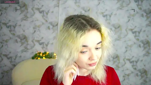 Ashley S online show from April 29, 10:15 pm