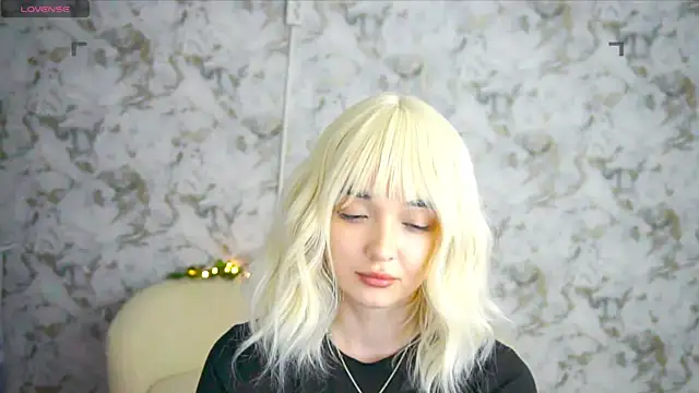 Ashley S online show from June 17, 2:46 am