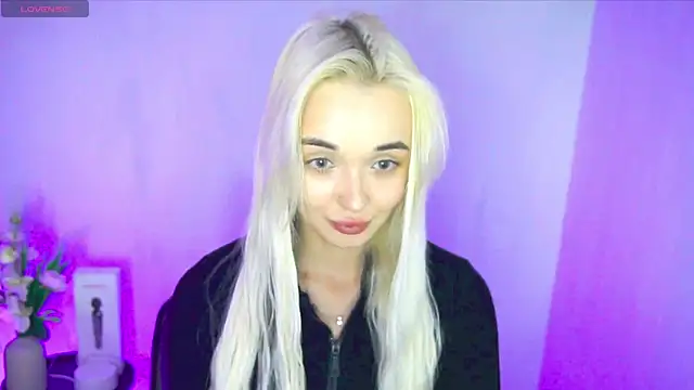 Ashley S online show from July 25, 2:18 am