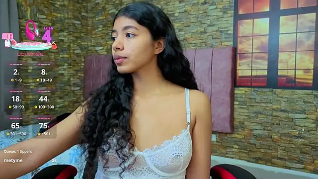 viktorya xue online show from December 19, 11:13 am