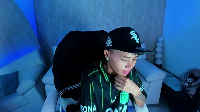 nova sex01 online show from September 17, 4:21 am