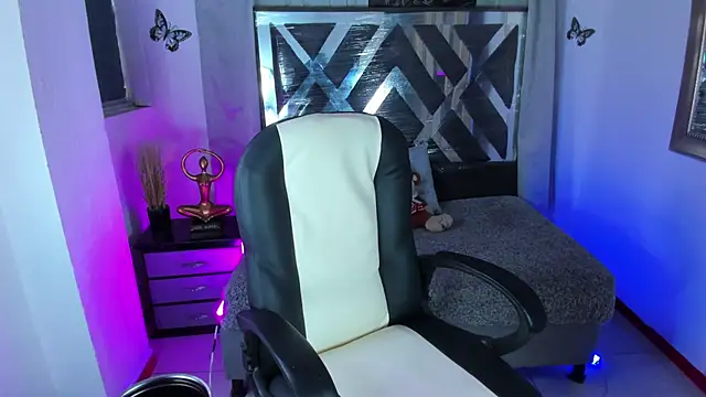 nova sex01 online show from June 18, 9:08 pm