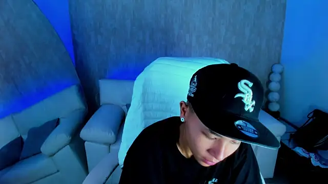 nova sex01 online show from September 14, 4:43 am