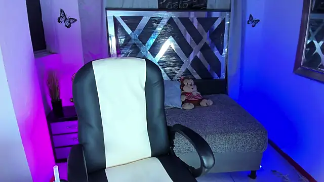 nova sex01 online show from April 28, 2:27 am