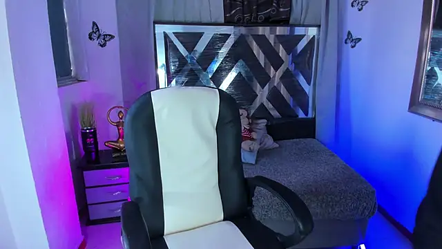 nova sex01 online show from June 12, 9:12 pm