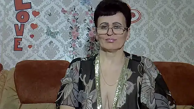 PaulaGolden online show from May 2, 9:40 pm