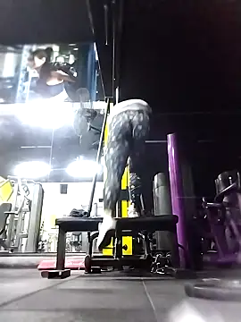 Snapshot of Karenn12 chatting on September 16, 3:25 am Karenn12 online show from September 16, 3:25 am