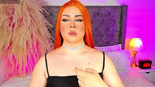 Snapshot of astridjonness chatting on September 13, 12:51 am astridjonness online show from September 13, 12:51 am