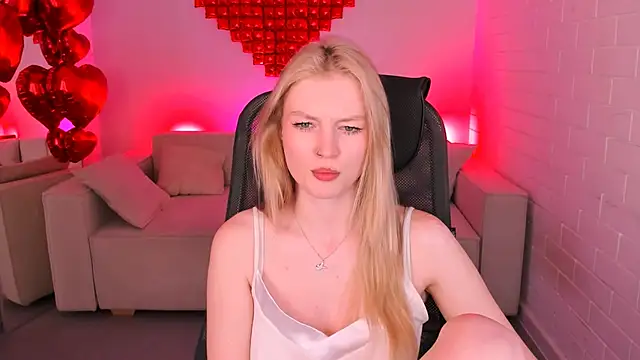 GraceGlamour online show from February 24, 9:41 am