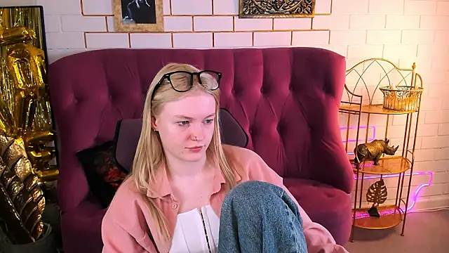 GraceGlamour online show from March 6, 5:13 am