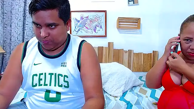 lucasandSofi online show from September 15, 10:06 pm