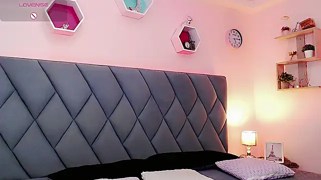 Snapshot of CandyJoselyn chatting on September 22, 1:31 pm CandyJoselyn online show from September 22, 1:31 pm