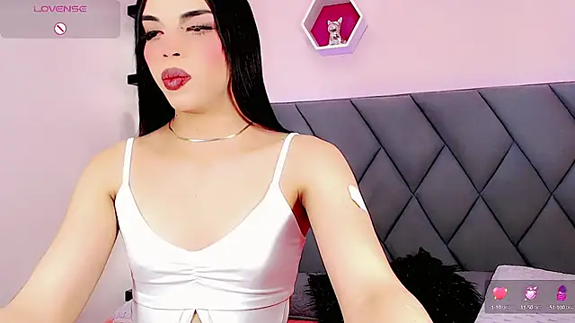 Snapshot of CandyJoselyn chatting on September 27, 1:07 pm CandyJoselyn online show from September 27, 1:07 pm