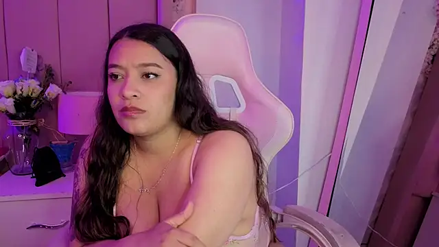 MollyBigBoobs12 online show from July 22, 10:00 pm