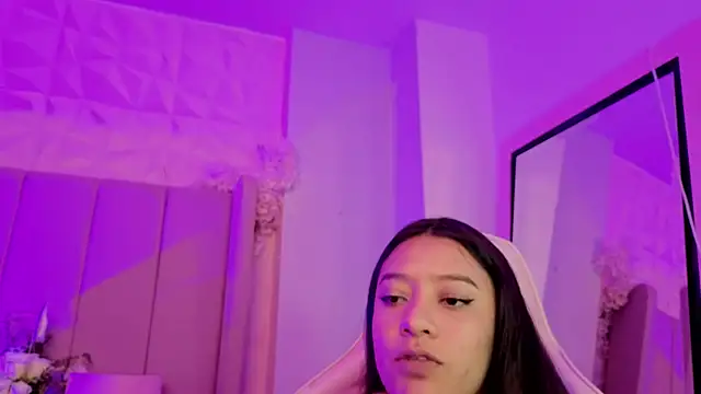 MollyBigBoobs12 online show from July 3, 3:23 am
