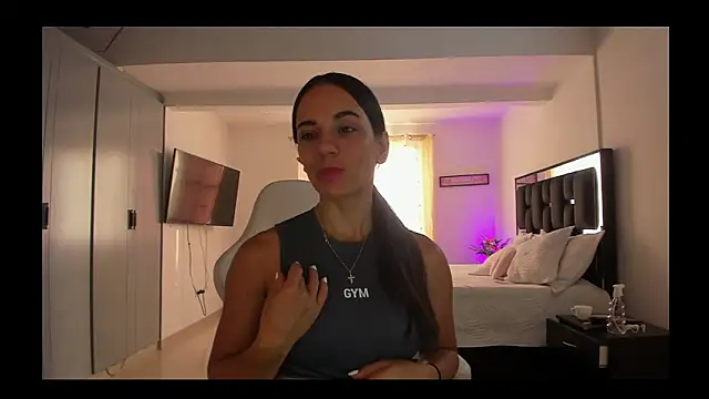 Sara lopez 28 online show from May 13, 12:00 pm