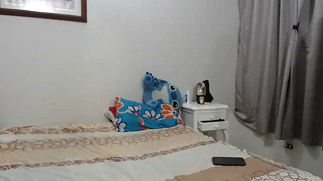 SaraStoneCute online show from April 28, 3:00 am