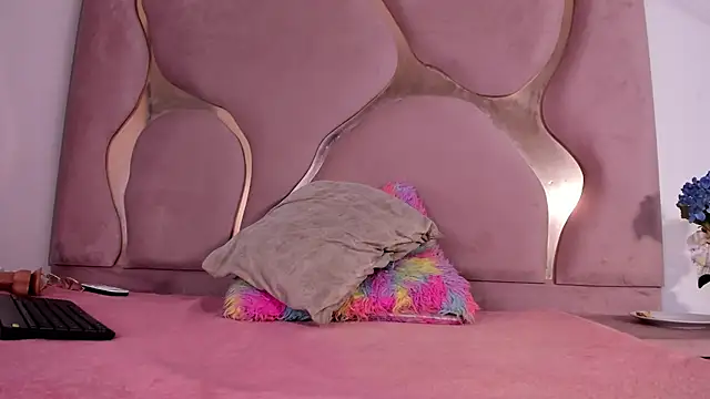 Sofia-candyht online show from June 12, 3:03 am