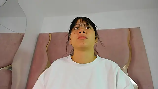 Sofia-candyht online show from July 21, 9:48 pm