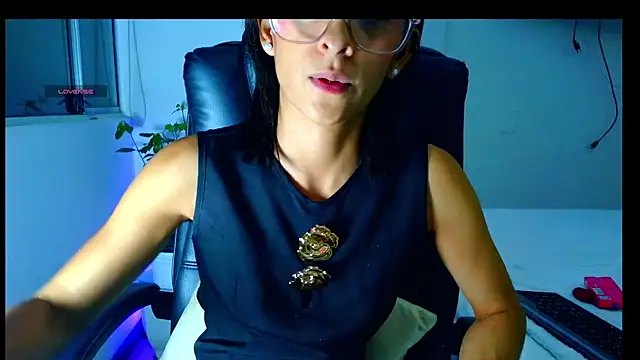 thedianakaro online show from June 25, 2:11 am