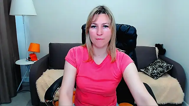 Incredible Ariela online show from June 5, 9:04 am