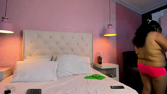 MahlaKhalifa online show from April 22, 3:36 am