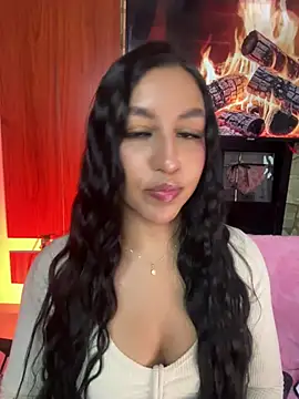 Tamara Roberts1 online show from June 9, 1:49 am