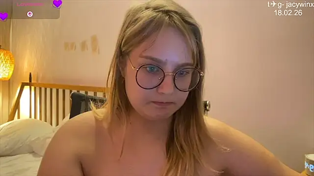 JacyWinslat online show from February 18, 12:48 pm