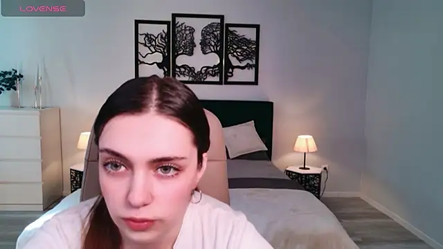 DaniellaLovely online show from March 11, 11:14 am