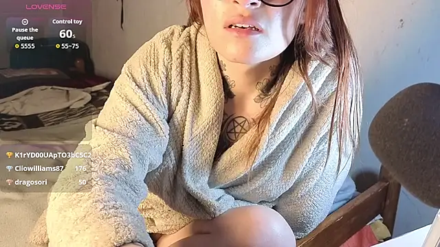 kittenlizz online show from July 19, 10:23 pm