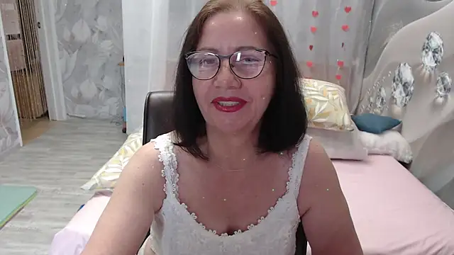 OlgaHottie online show from June 29, 11:59 pm