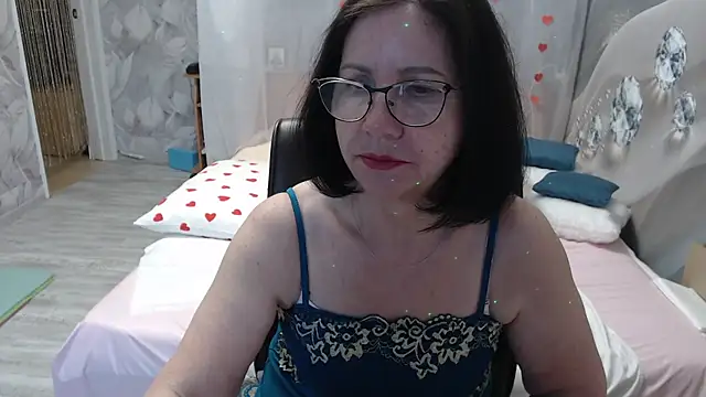 OlgaHottie online show from May 5, 11:52 pm