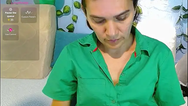 venus swet  online show from March 22, 1:44 am