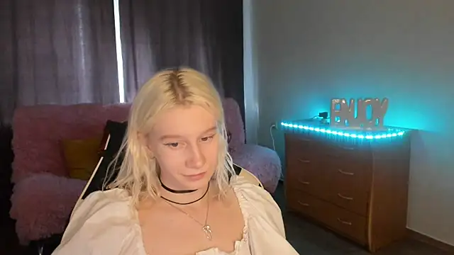 EnigmaSee online show from July 16, 9:03 am