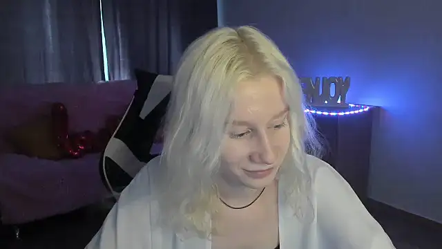 EnigmaSee online show from June 27, 12:22 pm